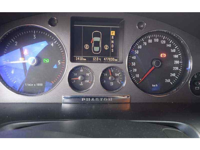 Панель приборов 3D0920885K, 3D0920885KZ02   Volkswagen Phaeton       