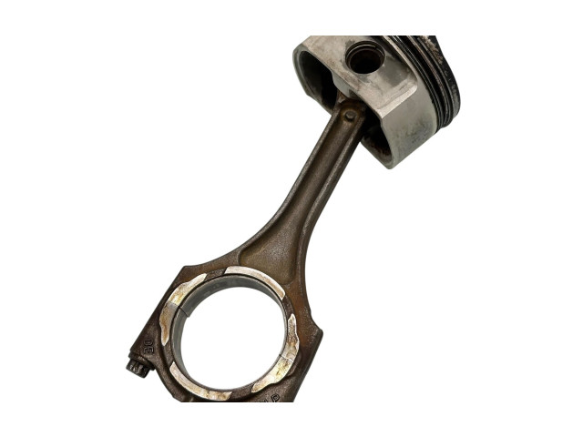 Píst 079B Audi A8 S8 D4 4H