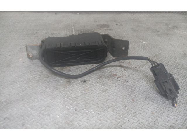 Моторчик стеклоочистителя 8620959, 0390206219    Volvo V70