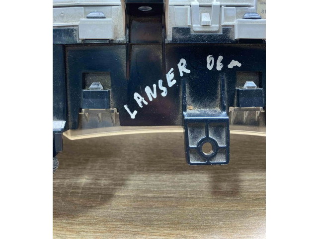 Панель приборов 769166220, 8100B126B Mitsubishi Lancer Evolution