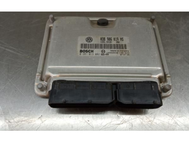Блок управления двигателя 038906019NS, 028101382   Skoda Fabia Mk2 (5J)