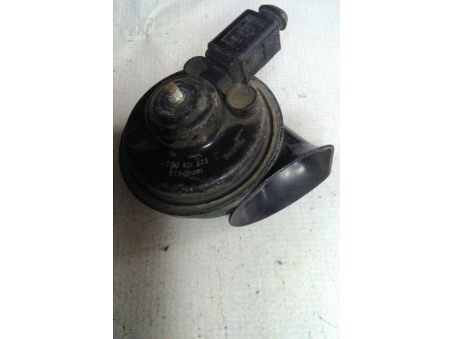 Звукоусилитель E1000209    Volkswagen PASSAT B6   