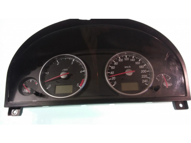 Přístrojová deska Ford Mondeo Mk III 2004 1S7F10849