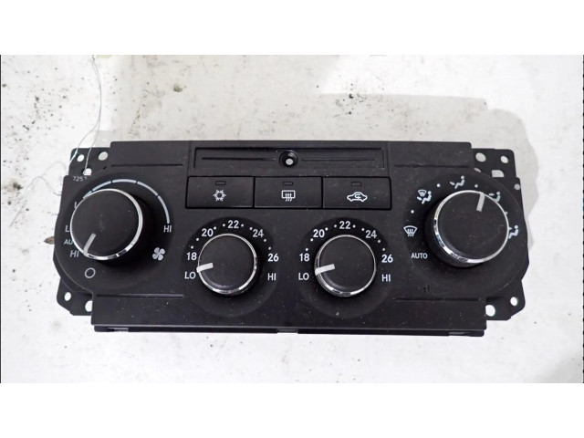 Блок управления климат-контролем Jeep Grand Cherokee (WK)