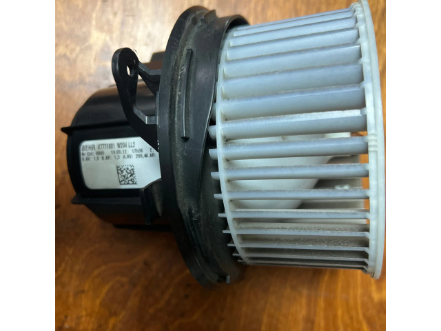 Вентилятор печки    V7771001, W204LL2   Mercedes-Benz E W212