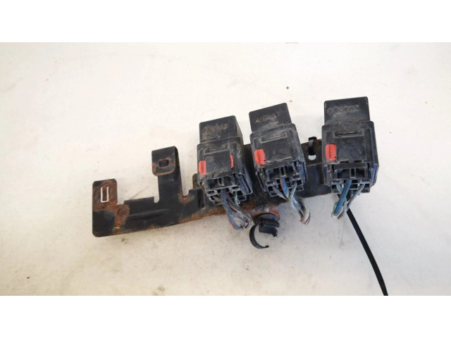 Pojistková skříňka 04868255ac Chrysler Voyager 2004