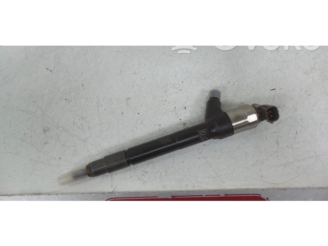 Форсунка 55578075, 821047 Vauxhall Astra K B16DTE