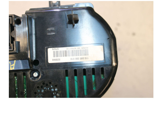 Форсунка 110080280010, 028968 Seat Altea XL