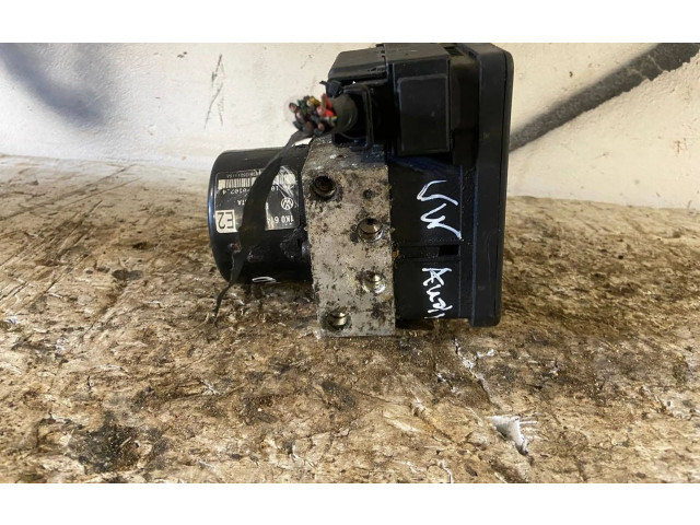 Блок АБС 1K0614517J, 10020601074 Skoda Octavia Mk2 (1Z) 2004 - 2013 года