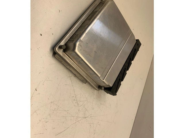 Блок управления двигателя 30646978A, 0281011441   Volvo V70