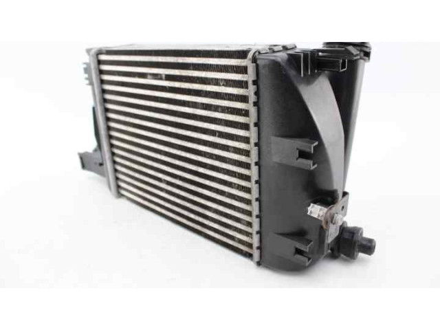 Интеркулер 144967634R Dacia Sandero