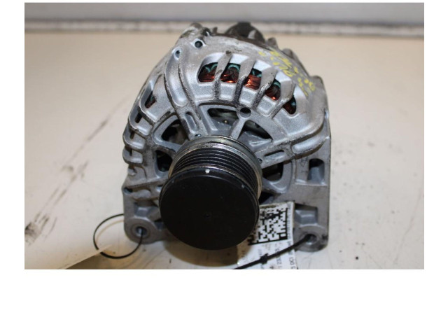 Генератор 231001043R Dacia Duster