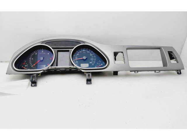 Přístrojová deska  Audi Q7 4L  4L0920930T  