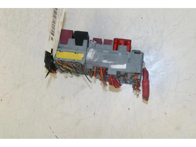 Pojistková skříňka Fiat 500X 2014