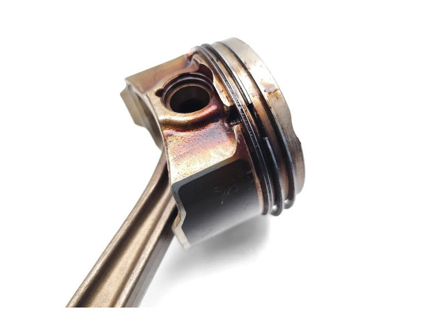 Поршень с шатуном 55263624;EAQ 55263624, EAQ Jeep Compass