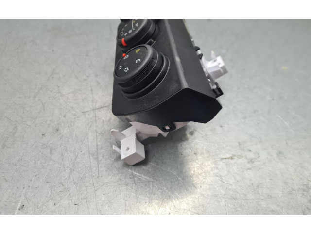 Блок управления климат-контролем A120210103, 008333R   Dacia Sandero