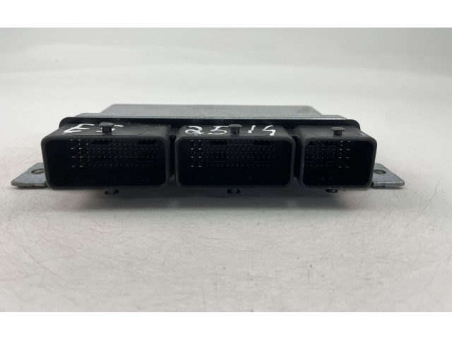 Блок управления двигателем Блок управления 237104638S, 237104639S Dacia Duster II