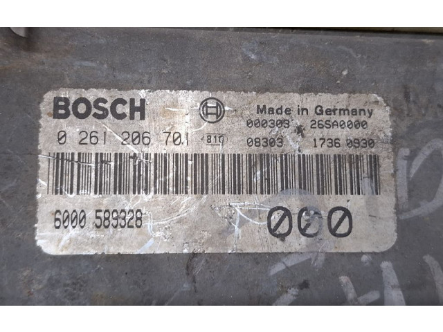 Блок управления двигателя 6000589328 Dacia Sandero