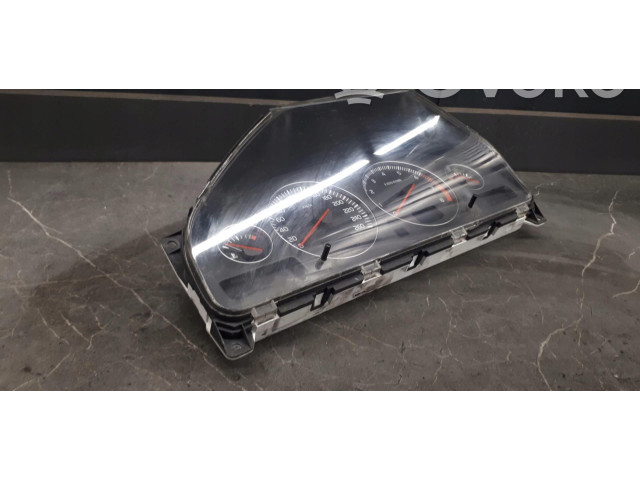 Панель приборов 30746098 Volvo XC90