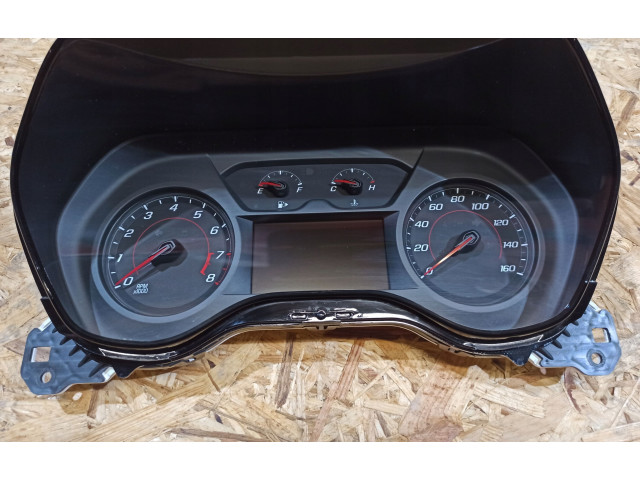 Панель приборов 84025440   Chevrolet Camaro       