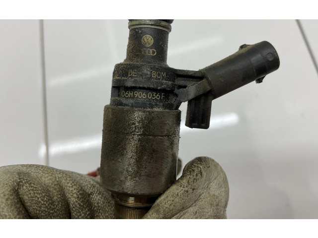 Форсунка 06H906036F    Audi A3 S3 8P   