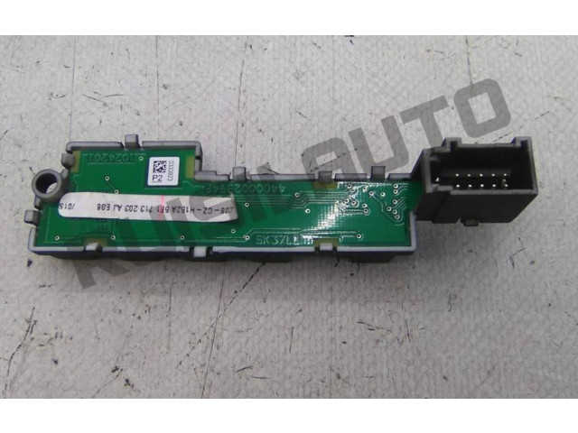 Дисплей    5E1713203AJ   Skoda Octavia Mk3 (5E)