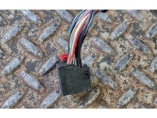 Зеркало электрическое Audi Q5 SQ5 2017 - года