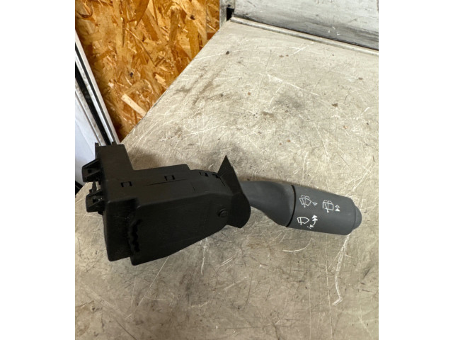 Ручка стеклоочистителей    0001562V010, 0012539V003   Smart ForTwo I