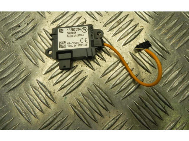 Блок управления 13257534, G2443 Vauxhall Meriva A