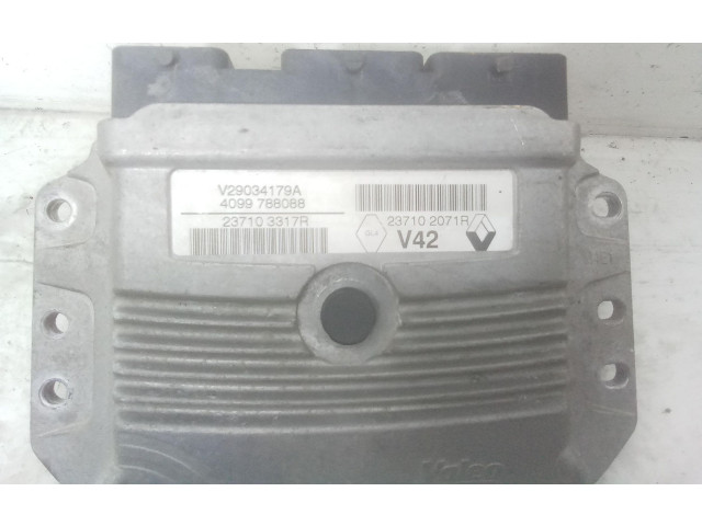 Řídící jednotka 237102071r, 237102071R Renault Clio IV 2014