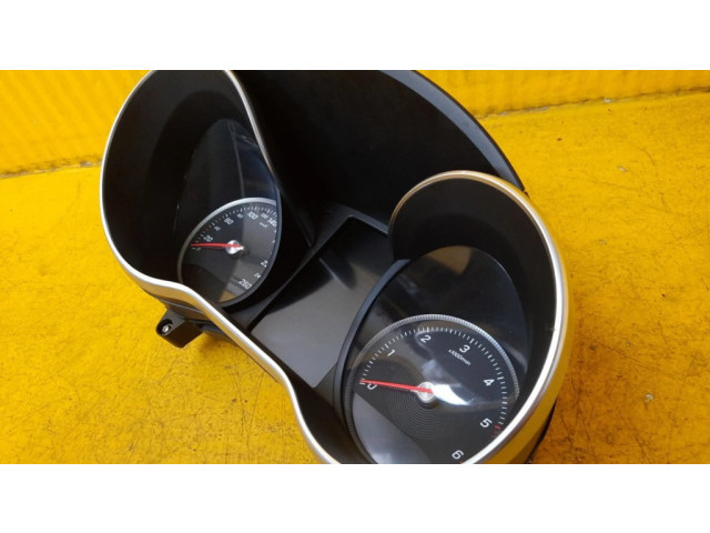 Přístrojová deska Mercedes-Benz C W205 2016 A2059009529