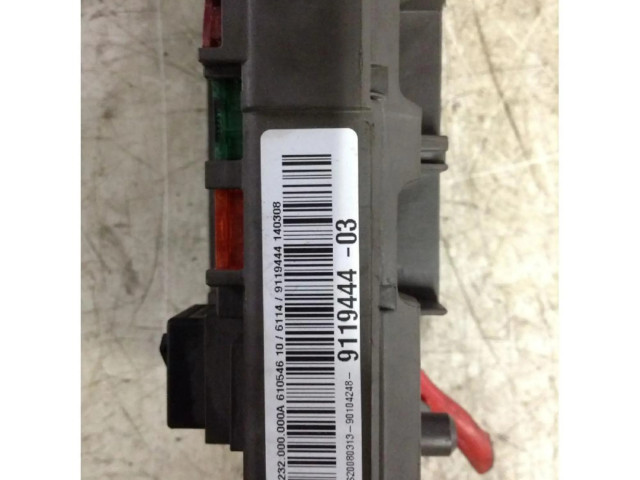 Pojistková skříňka BMW 3 E92 E93 2006