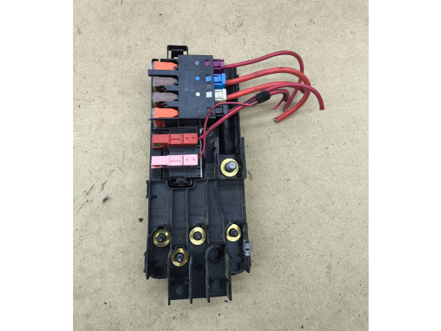 Блок предохранителей  2115452601   Mercedes-Benz ML W164    