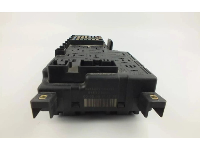 Блок предохранителей  9494207, 518323001   Volvo V70    