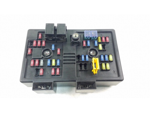 Pojistková skříňka 9682108282 Chevrolet Captiva 2008