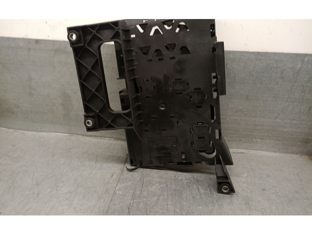 Pojistková skříňka Řídící jednotka BSM 7L0937548C Audi Q7 4L 2006