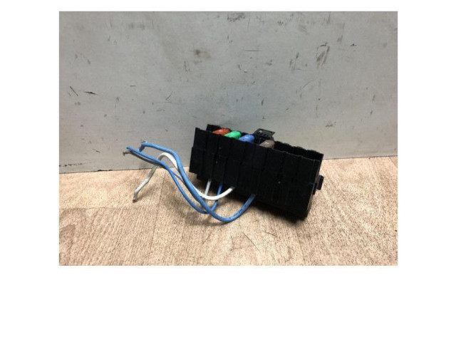 Блок предохранителей     Peugeot Expert    