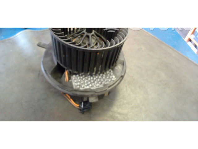 Вентилятор радиатора     3C0907521D, 1K1820015D    Volkswagen Jetta V 