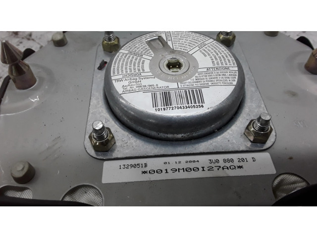 Подушка безопасности водителя 1329051B Skoda Superb B5 (3U)