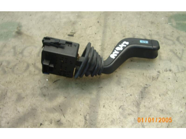 Ручка стеклоочистителей Opel Combo C