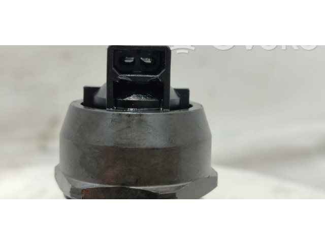 Форсунка 0414728037    Skoda Fabia Mk1 (6Y)  ATD 