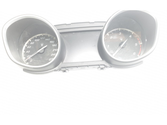 Панель приборов 670101177, 670101177 Maserati Levante