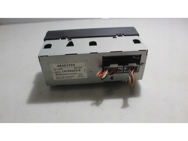 Дисплей       Mitsubishi Space Star