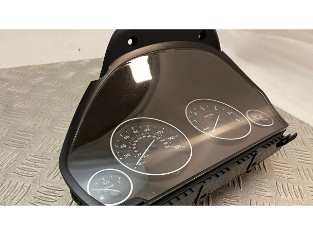 Přístrojová deska BMW 4 F36 Gran coupe 2018 6847248, 9232895