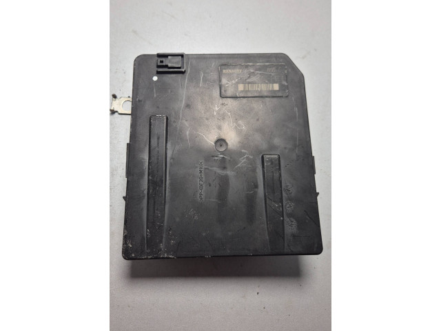 Блок предохранителей 8200481866, 8711065999   Dacia Sandero    