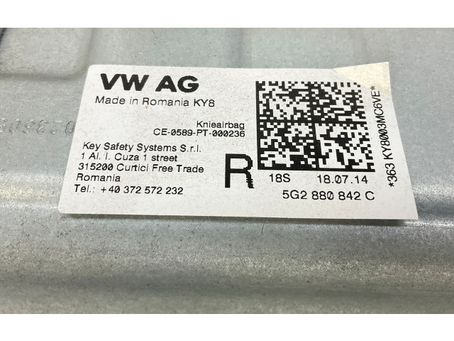 Подушка безопасности для колен 5G2880842C Skoda Octavia Mk3 (5E)