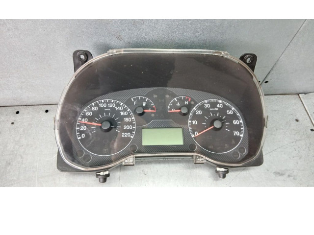 Přístrojová deska  Fiat Punto (199) 2006   