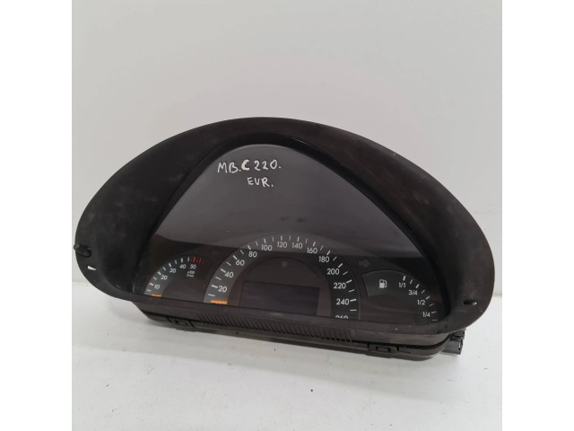 Панель приборов 88311323   Mercedes-Benz C W203       