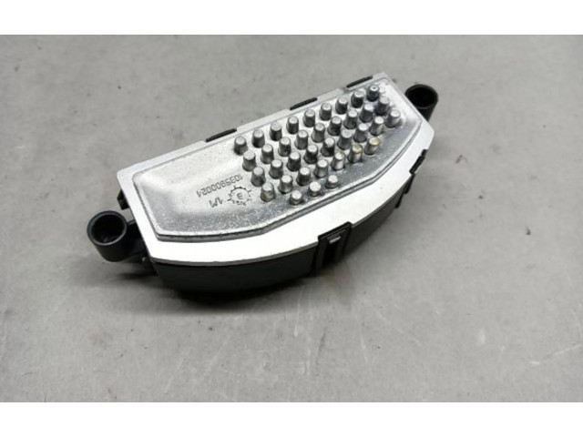 Вентилятор печки 5Q0907521D, T948333A Skoda Octavia Mk3 (5E)