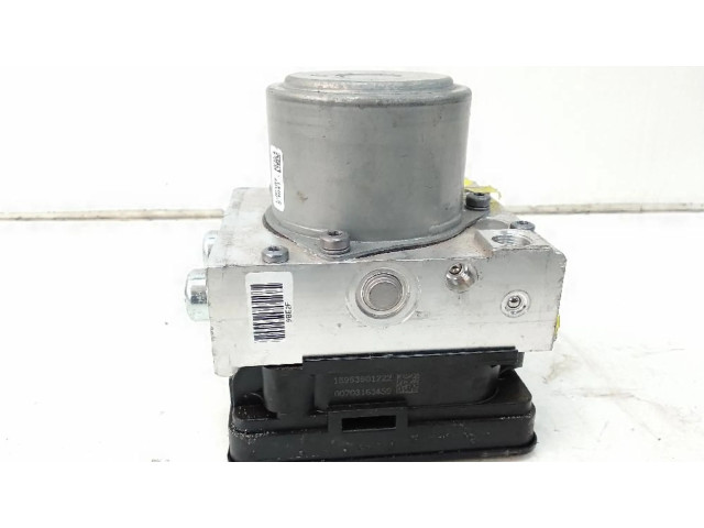 Jednotka ABS A2059005147   Mercedes-Benz C AMG W205 2014